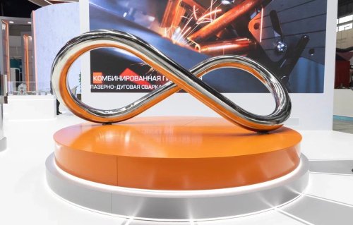 Трубная Металлургическая Компания показала новейшие технологические разработки на выставке "ИННОПРОМ 2025"