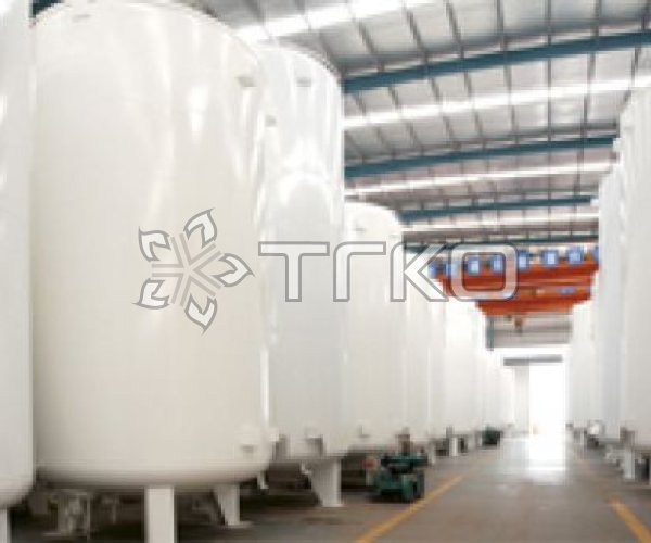 Резервуары для хранения и регазификации криогенных продуктов и СПГ - 1