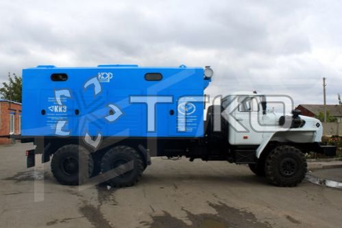 Передвижная азотная станция СДА-5/220 - 1